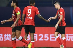 法甲巴黎补时争议越位绝杀马赛终结六连胜登顶引热议